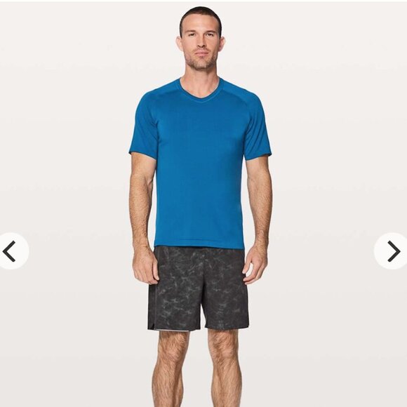 Lululemon - Men’s Metal Vent Tech Short Sleeve V-Neck Tee - Dark Royal, Med - Picture 8 of 11